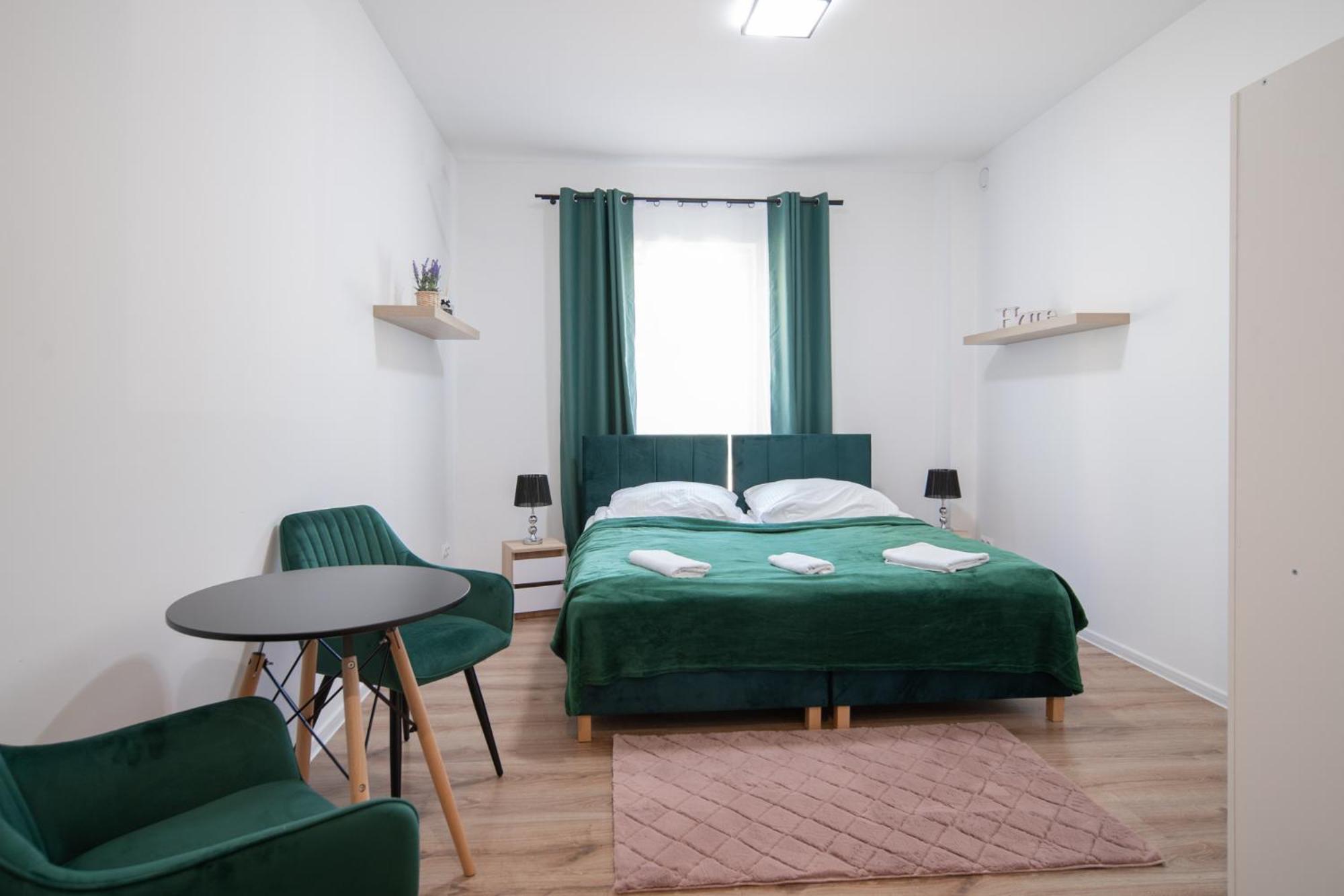Apartamenty Zgora Zielona Gora  Bagian luar foto